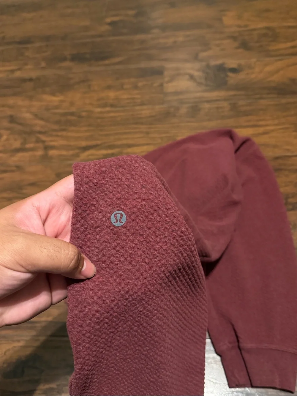 Lululemon men’s at ease 29” joggers size M